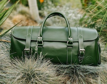 The Vegander - Sustainable Weekender Bag