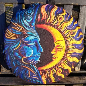 Sun and Moon drum bag for 14&quot;/36cm frame, shamanic drums, steel tongue or hand pan drums. Bag diameter 44cm. Padded with waterproof base.