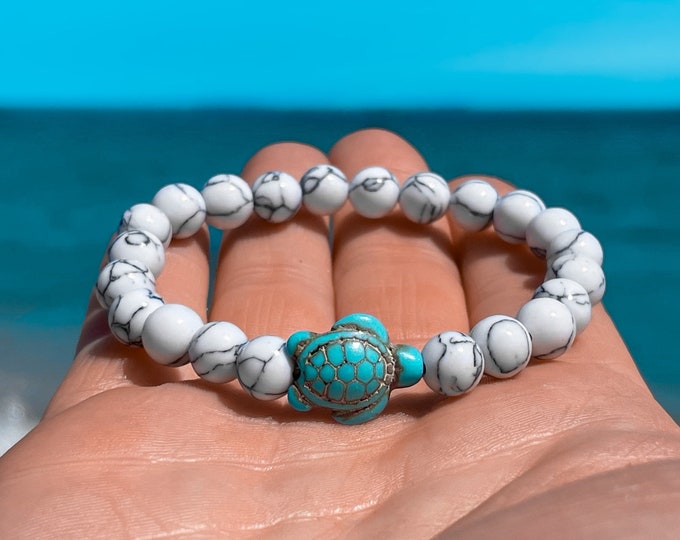 Sea Turtle Stone Bracelet - Handmade, Ocean Inspired, Beach Jewelry, Sea Life Accessory