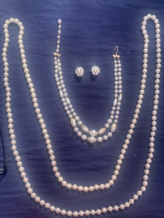 Vintage Faux Pearl Jewelry Set