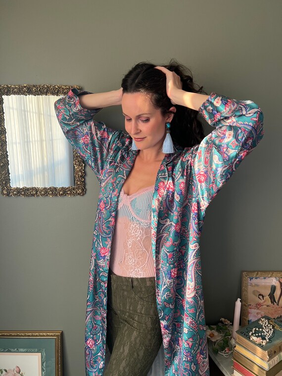 Vintage Floral & Paisley Dreamy Silky Robe - Cabe… - image 4