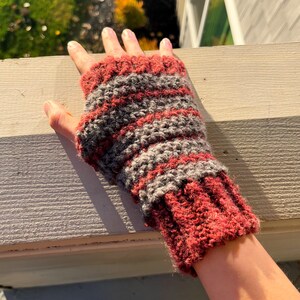 Crochet y2k alt striped fingerless gloves