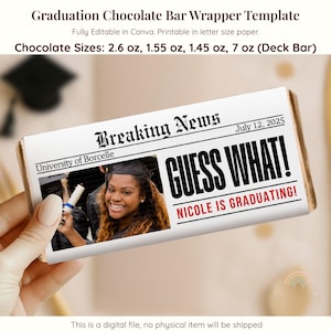 Könnte beinhalten: Schokoladenriegelverpackung im Zeitungsdesign. Die Schlagzeile lautet „Breaking News“ mit dem Datum 12. Juli 2025. Die Verpackung sagt „GUESS WHAT! NICOLE IS GRADUATING!“ und zeigt ein Foto einer lächelnden Absolventin.