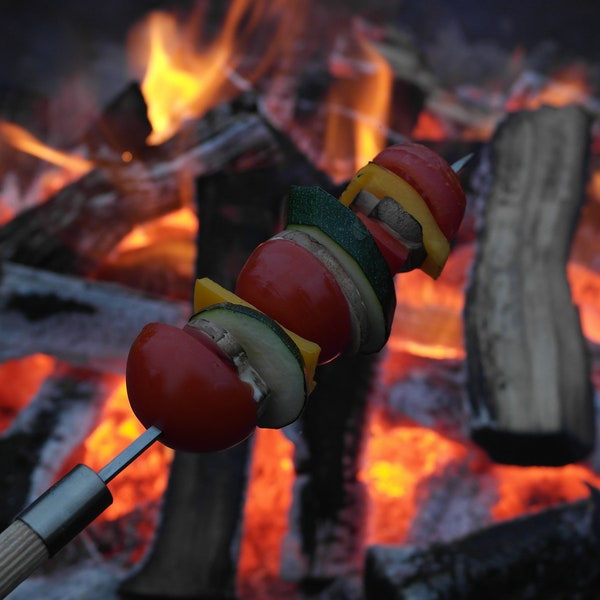 XXL Grillstäbe Grillspieße mit Holzgriff für Feuerschale, 2er Set, 4er Set