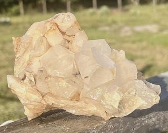 Grupo de cristales de cuarzo transparente natural, 1045 gramos/2,48 libras. *Fotos*