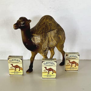 camel cigarette dispenser vintage Vintage Camel crumpled cigarette pack ashtray, tin & mug. All for one Metal Cigarette Case, Hold 16
