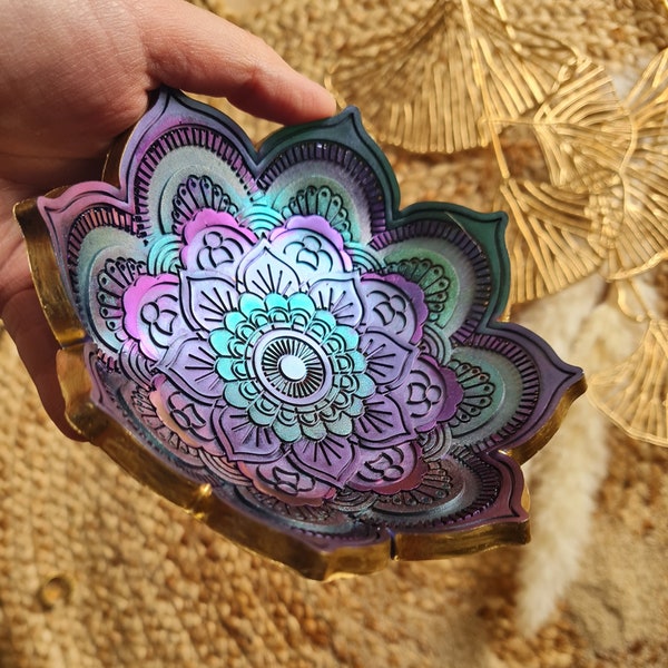 Mandala Resin Schälchen Mandala Bowl | Magical Display of Colors | Perfect for Jewelry | Personalizable jewelries bowl| UV Stable bowl |