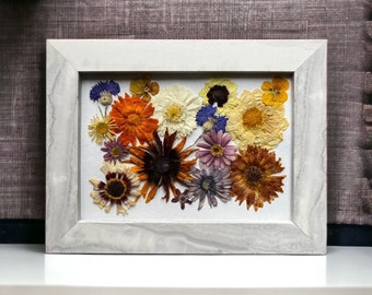 Floral art frame - 7x5 frame art - Handmade Picture - Real Flowers - Dried Flowers - Pressed Flower Art - Wall Art - home decor