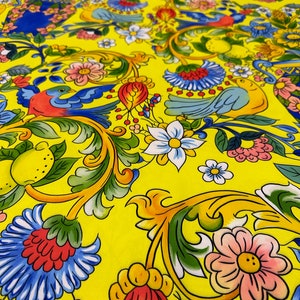Aquarell Blumen und Tier Druck Crepe Stoff / Aquarell Blumendruck / Mediterran Stoff / Nähstoff / Stoffbreite 150 cm