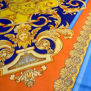 Golden Baroque Print Crepe Fabric / Golden Medusa Head, Golden Baroque Ornaments / Panel Fabric / Sewing Fabric / Fabric Width 150 cm
