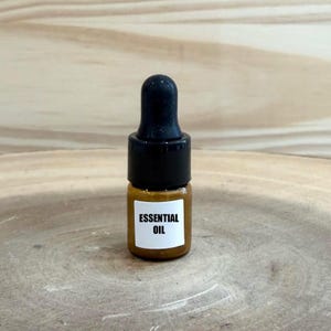 Essential Oil Dram Sample with Scent Choice | Natural Oil Tester
