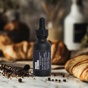 Warm Strudel Fragrance Oil – Sweet Spiced Bakery Scent for Candles, Soaps, Diffusers, Body Products & Cozy Home Aromatherapy
