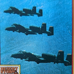A-10 in formazione 1991 Topps Desert Storm GIALLO #34 Carta collezionabile Una stella o migliore offerta