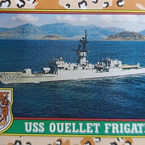 USS Ouellet Frigate 1991 Topps Desert Storm GIALLO #61 Trading Card Due stelle o migliore offerta