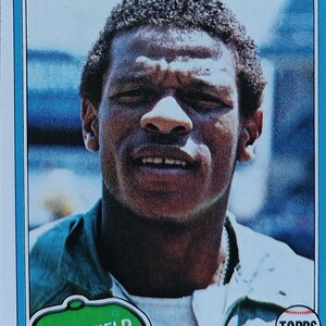 1981 Topps Rickey Henderson Baseball Card #261 Oakland A's 2° anno