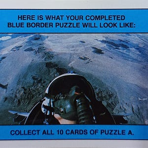 N. 1 American Flag 1991 Topps Desert Storm Series 1 Adesivo per carte Espositore in cera Orgoglioso o migliore offerta