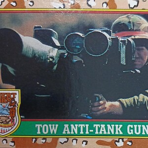 TOW Anti-Tank Gun 1991 Topps Desert Storm YELLOW #45 Trading Card Una stella o migliore offerta
