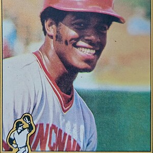 1976 Topps Ken Griffey Cincinnati Reds Baseball Card #128 o migliore offerta