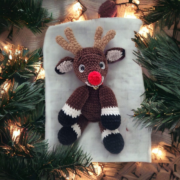 Crochet pattern Christmas reindeer - Ralph the reindeer (Amigurumi deer PDF pattern).