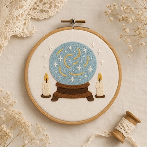 Transfert de broderie Stick And Stitch, motif de bougie boule de cristal, dessin céleste (feuilles solubles dans l'eau, plusieurs tailles)