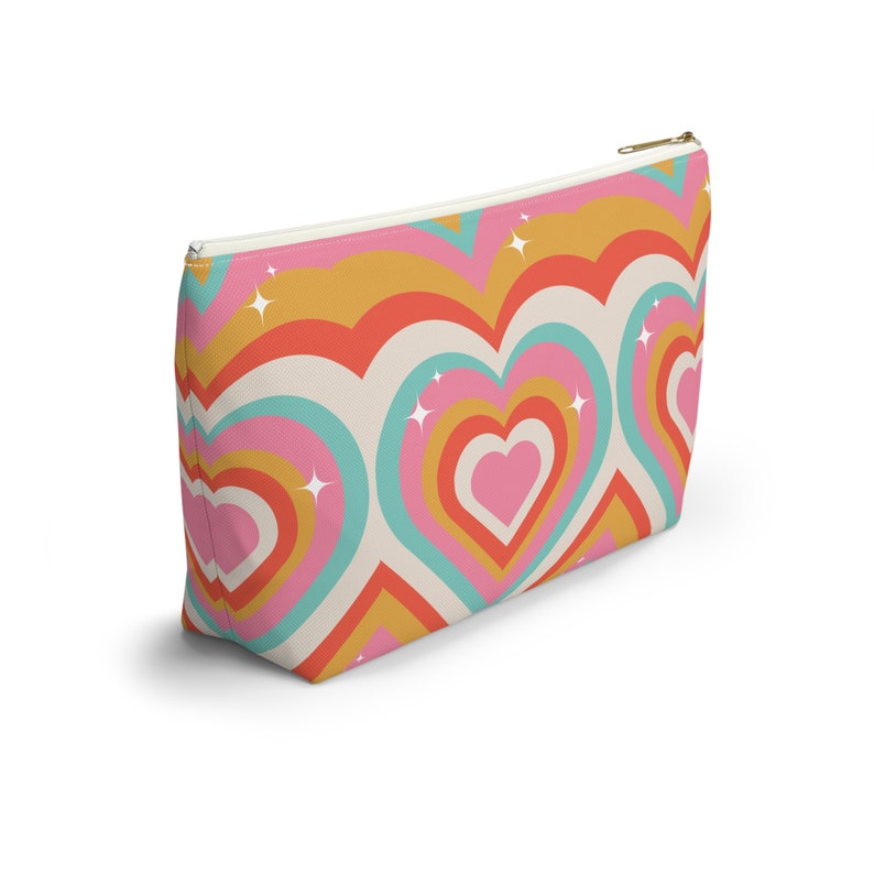 Radiant Heart Accessory Pouch: 90s Style Makeup Bag image 6