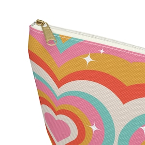 Radiant Heart Accessory Pouch: 90s Style Makeup Bag image 8