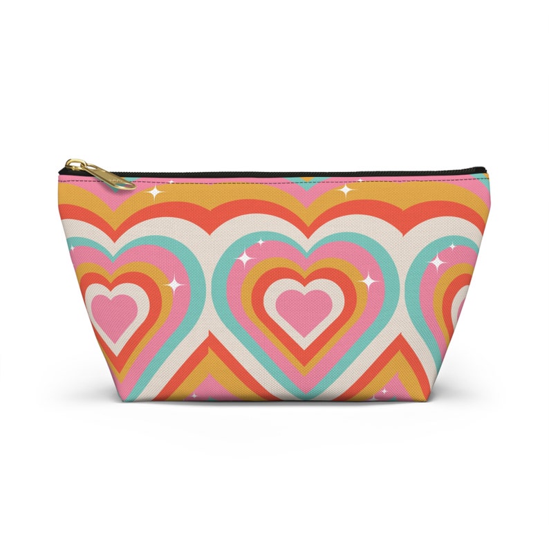 Radiant Heart Accessory Pouch: 90s Style Makeup Bag image 3