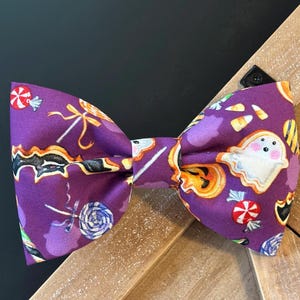 Halloween Dog Bow Tie: Spooky Goodies Holiday Pet Collar