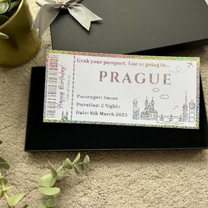 Prag Überraschungsreise, Gefälschte Bordkarte, Flugticket, personalisierte Folie Andenken, Geburtstag, Weihnachtsgeschenk, Reisegutschein