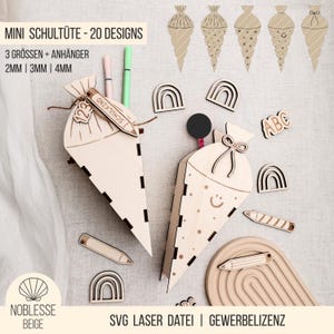 Könnte beinhalten: Verschiedene Designs von Mini-Schultüten aus Holz, gelasert, mit dekorativen Elementen wie Regenbogen, Bleistiften und den Buchstaben "ABC". Das Bild zeigt verschiedene Designs und Größen, mit dem Text "20 Designs" und "3 Größen".