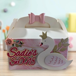 Customizable candy treat box, candy boxes, party favors, gable favors, box favor