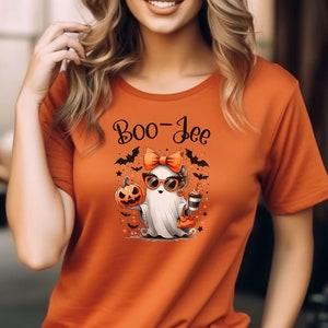 かわいいブージーTシャツ、ハロウィンゴーストシャツ、不気味な季節のゴーストTシャツ、不気味な雰囲気のシャツ、ガーリーなハロウィンギフト、女性用秋シャツ