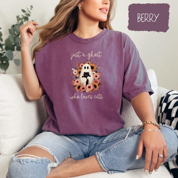 Just a Ghost Who Loves Cats T-Shirt, Cute Halloween Shirt for Cat Lovers, Spooky Fall Tee, Ghost Holding Cat, Autumn Graphic Tee