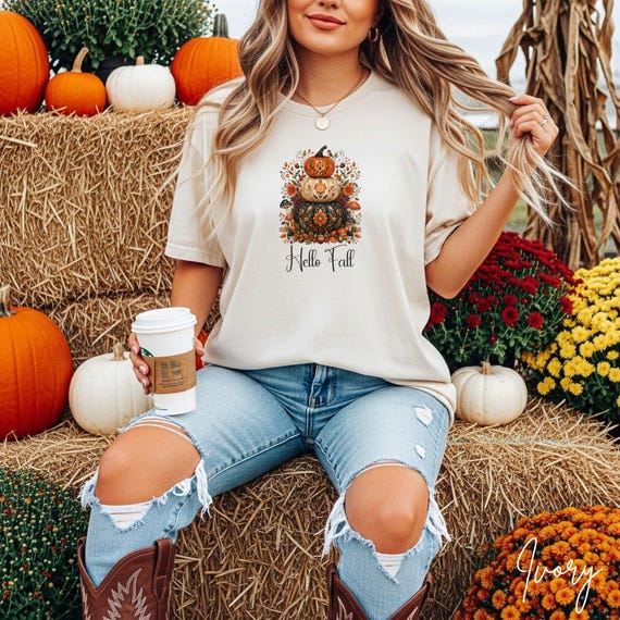 Hello Fall Pumpkin Shirt, Floral Apparel Gift, Ornate Autumn Graphic Top, Thanksgiving Gathering T-Shirt, Cozy Cottagecore Mushroom Tee