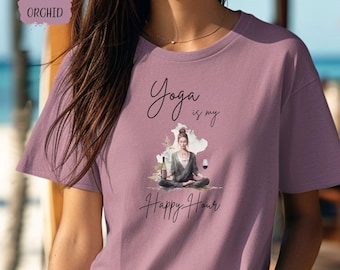 Yoga is My Happy Hour T-shirt, grappig T-shirt voor yogaliefhebbers, mindfulness kleding, meditatiekleding, ontspanningscadeau, cadeau voor yogaleraar