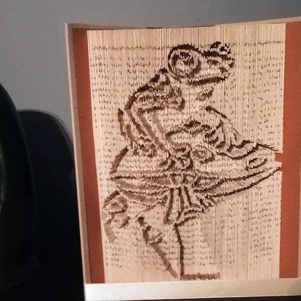 Frog and Mushroom Book Folding - Book Art - MMCF - DIY Gift - Pattern