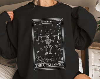 Gym Lover Skull Tarot Card Crewneck Sweatshirt, Rolig Halloweentröja, Celestial Whimsigoth Tarotkort Sweatshirt, Gym Råttröja
