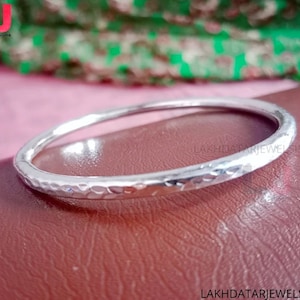 Thick Heavy Sterling Silver Bangle, Solid Texture Bracelets, 5mm Round Bangles, Hammered or Smooth Texture Bangles, Stacking Women Bangles