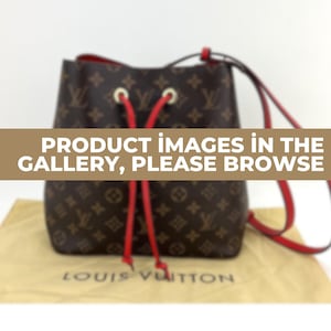 Pre-loved Louis Vuitton Vintage Nile Cloth Crossbody Bag Monogram – Vintage  Muse Adelaide