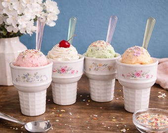 Set of 4 - Vintage Pfaltzgraff Meadowland Ice Cream Cone Shaped Cups, Floral Cottagecore Drinkware