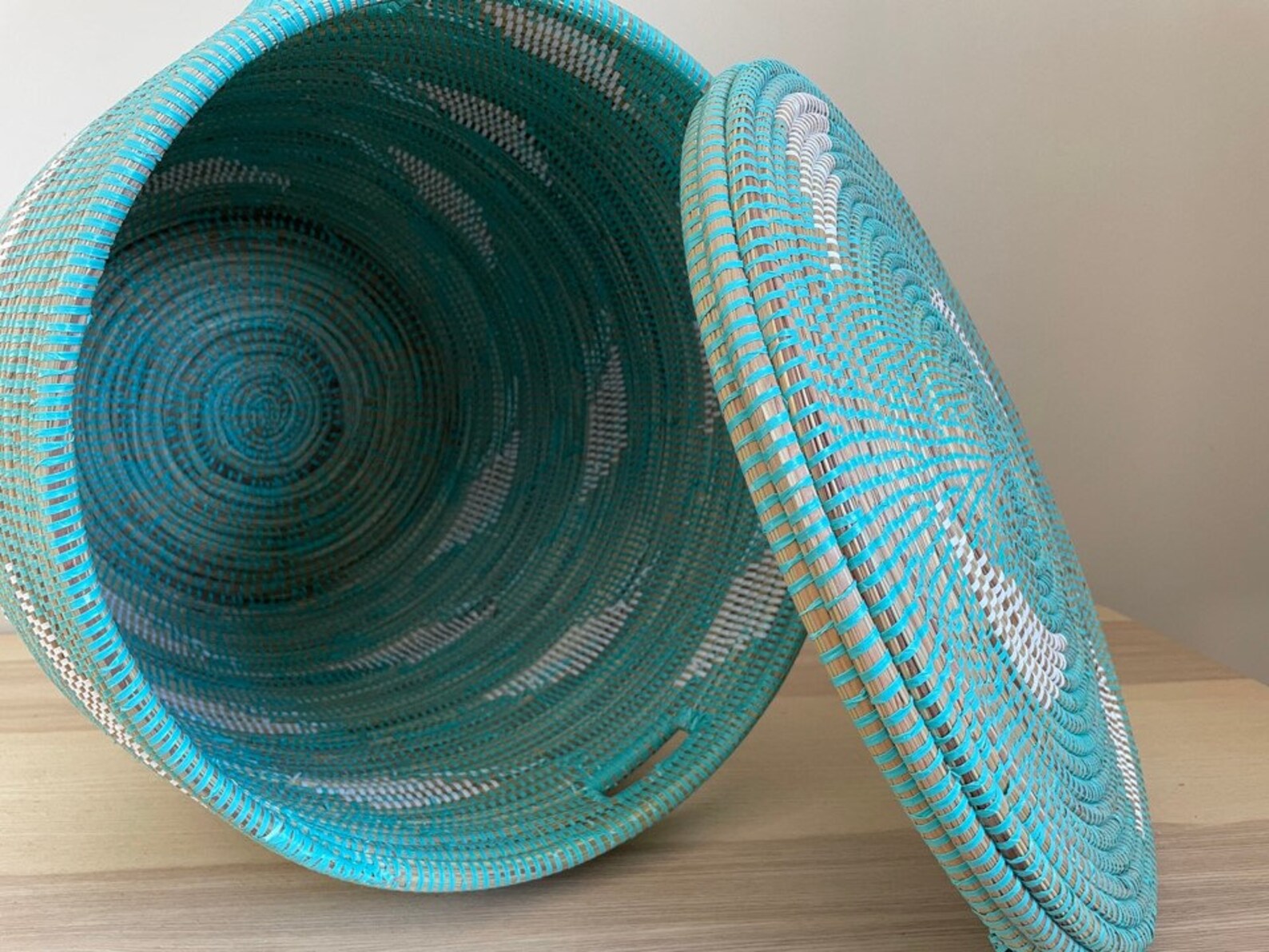 African Extra-large Woven Basket With Lid, Senegal Laundry Basket ...