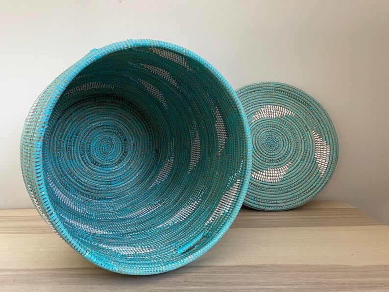 African Extralarge Woven Basket With Lid, Senegal Laundry Basket