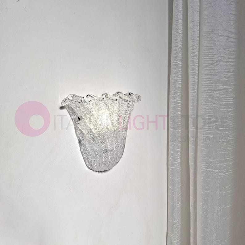 CASANOVA Vintage Classic Wall Lamp in White Metal and Decorated Murano Glass – Handmade Lighting Made in Italy image 7