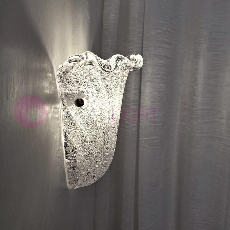 CASANOVA Vintage Classic Wall Lamp in White Metal and Decorated Murano Glass – Handmade Lighting Made in Italy image 5