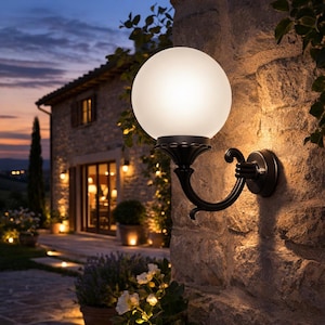 ORIONE Lampada Applique Parete per Esterni Lanterna Classica in Alluminio Grigio Antracite con sfera opale d. 25 cm.- Made in Italy