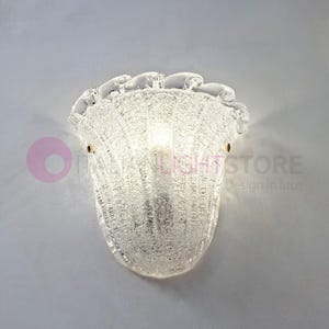 CASANOVA Vintage Klassieke Wandlamp in Wit Metaal en Gedecoreerd Glas – Handgemaakt Lichtarmatuur uit Italië