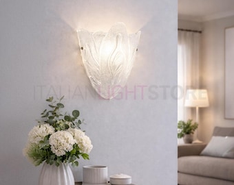 BUCINTORO Applique da Parete in Vetro di Murano – Lampada da Muro Classica con Decoro Foglia – Illuminazione Artigianale Made in Italy