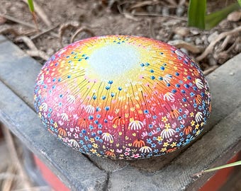 Hand painted flower stone, garden decoration, flower meadow, happy stone, nature art, rock art, home decoration, unique gift, acrylic paint