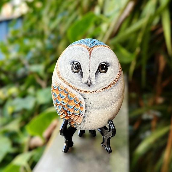 Hand Painted Owl Pig on a Small Pebble in the Sea| Owl Art| Custom