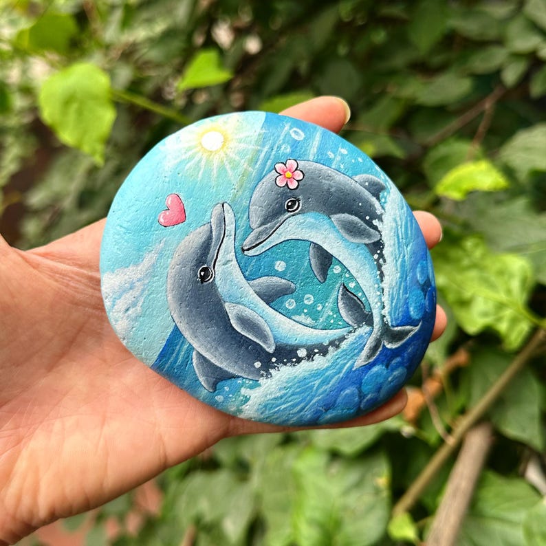 Hand Painted Dolphin Couple Stone, Ocean Decor Art, Gifts for Animal ...